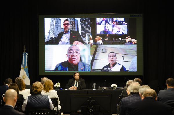 2025 12 02 PLENARIO 40 ANOS 0381